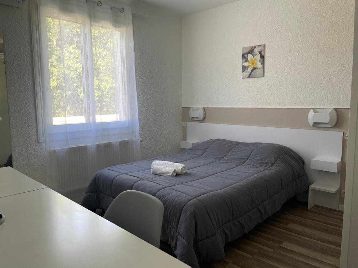 Hotel Les Chenes Sisteron Buitenkant foto
